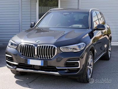 Usata BMW X5 xLine 286 CV (210 kW) 2022 Grigio SUV