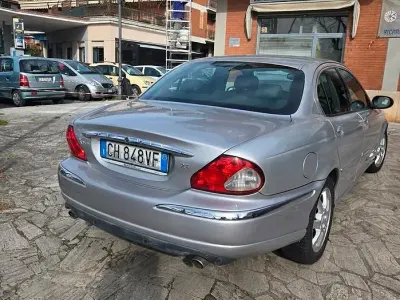 Usata Jaguar X-type 196 CV (144 kW) 2003 Berlina