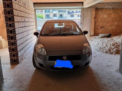 Usata Fiat Grande Punto 75 CV (55 kW) 2013 Grigio Utilitaria