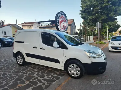 Usata Citroën Berlingo 90 CV (66 kW) 2011 Bianco Monovolume