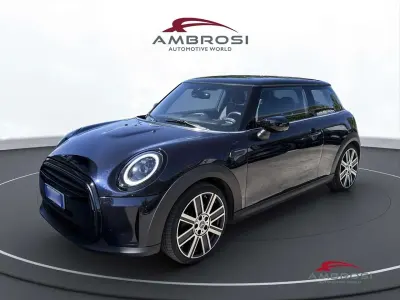 Używany Mini Cooper 136 KM (100 kW) 2022 Niebieski Hatchback