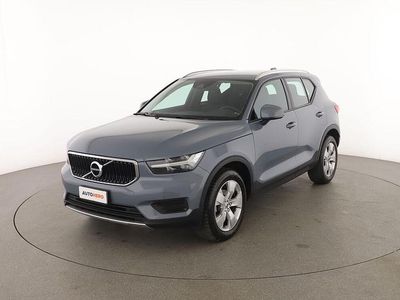 Usata Volvo XC40 Momentum 163 CV (119 kW) 2021 Grigio SUV