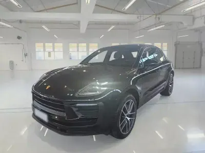 Usata Porsche Macan 265 CV (194 kW) 2022 Nero SUV