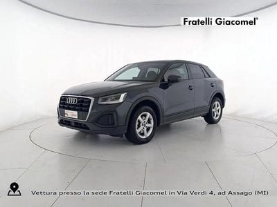 Usata Audi Q2 Business 110 CV (80 kW) 2023 Grigio manhattan metallizzato SUV