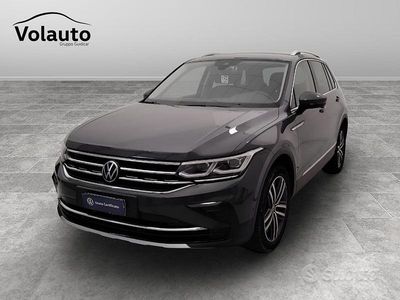Usata VW Tiguan Elegance 200 CV (147 kW) 2022 Grigio SUV