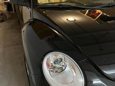 Usata VW New Beetle 75 CV (55 kW) 2008 Nero Utilitaria