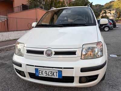 Usata Fiat Panda Emotion 59 CV (43 kW) 2011 Bianco Utilitaria