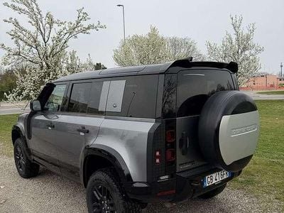 Usata Land Rover Defender Black Edition 200 CV (147 kW) 2020 Grigio SUV