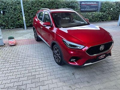 Usata MG ZS Luxury 106 CV (77 kW) 2023 Rosso SUV