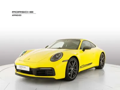 Usata Porsche 911 Carrera T 385 CV (283 kW) 2023 Giallo racing Coupé