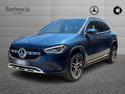 Usata Mercedes GLA250 160 CV (117 kW) 2022 Blu SUV