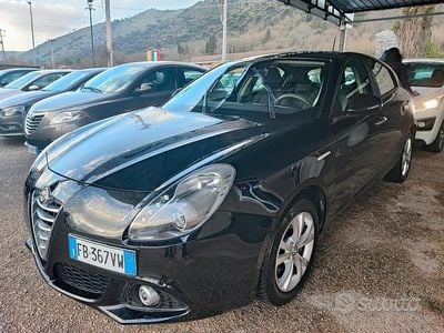 Usata Alfa Romeo Giulietta Distinctive 120 CV (88 kW) 2015 Nero Utilitaria