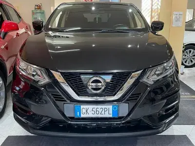 Usata Nissan Qashqai Tekna+ 131 CV (96 kW) 2018 Nero SUV