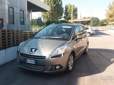 Usata Peugeot 5008 112 CV (82 kW) 2011 Berlina