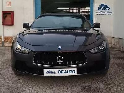 Usata Maserati Ghibli 250 CV (183 kW) 2015 Marrone Berlina