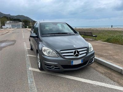 Usata Mercedes 180 2009 Berlina
