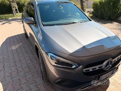 Usata Mercedes GLA200 Luxury 150 CV (110 kW) 2020 Grigio SUV