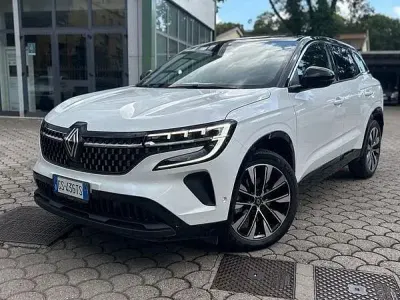 Usata Renault Austral Techno 200 CV (147 kW) 2023 Bianco SUV