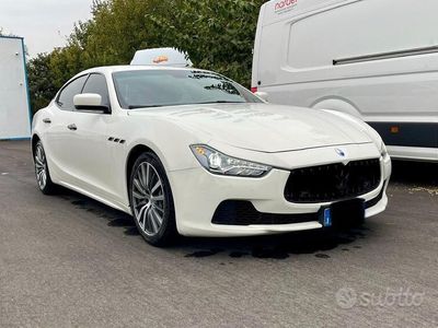 Usata Maserati Ghibli 275 CV (202 kW) 2015 Bianco Coupé