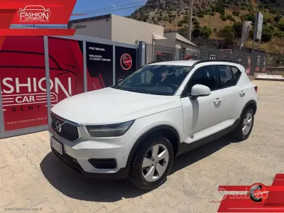 Usata Volvo XC40 Core 129 CV (94 kW) 2022 Bianco SUV