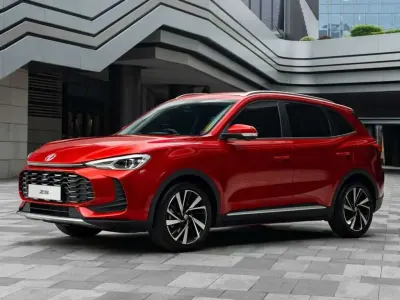 Nuova MG ZS 116 CV (85 kW) 2026 Rosso SUV