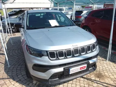 Usata Jeep Compass 150 CV (110 kW) 2021 Argento SUV