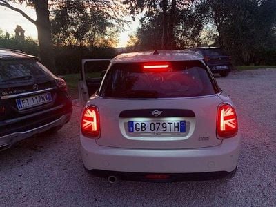 Usata Mini ONE 102 CV (75 kW) 2020 Bianco Utilitaria
