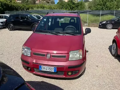 Begagnad Fiat Panda Dynamic 69 HK (50 kW) 2011 Lila Halvkombi
