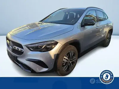 Usata Mercedes GLA200 Advanced 150 CV (110 kW) 2026 Grigio SUV