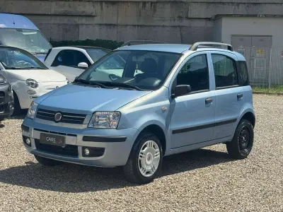 Usata Fiat Panda Dynamic 60 CV (44 kW) 2009 Blu/azzurro Utilitaria