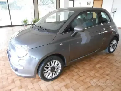 Usado Fiat 500 Lounge 69 CV (50 kW) 2015 Gris Utilitario