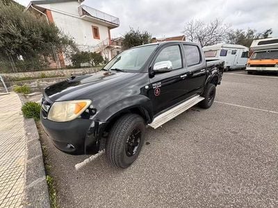 Usata Toyota HiLux 171 CV (125 kW) 2008 Nero Pick-up