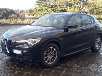 Usata Alfa Romeo Stelvio Business 160 CV (117 kW) 2019 Nero SUV