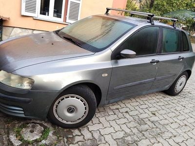 Usata Fiat Stilo 103 CV (75 kW) 2005 Grigio Berlina