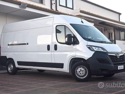 Bianco Usata 2024 Opel Movano Berlina | 19.800 € (Buon prezzo)
