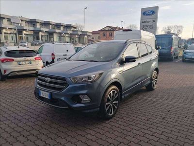 Usata Ford Kuga ST-Line 120 CV (88 kW) 2019 Blu metallizzato SUV