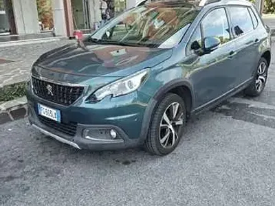 Usata Peugeot 2008 Allure 99 CV (72 kW) 2017 SUV