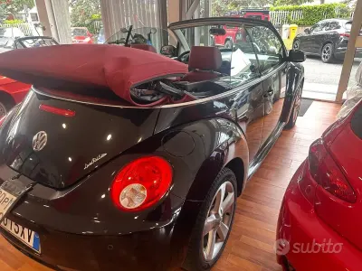 Usata VW New Beetle Edition 102 CV (75 kW) 2010 Other Utilitaria