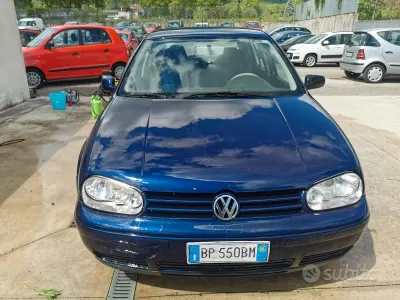 Usata VW Golf IV 116 CV (85 kW) 2000 Berlina