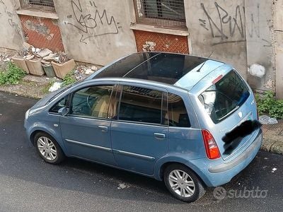 Usata Lancia Musa 90 CV (66 kW) 2007 Blu Monovolume