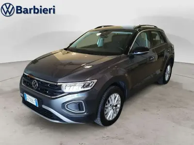 Usata VW T-Roc Life 150 CV (110 kW) 2025 Grigio SUV