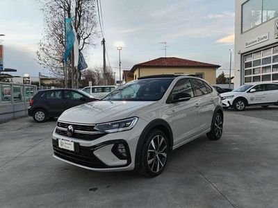 Usata VW Taigo R-line 116 CV (85 kW) 2024 Ascot grey / nero SUV