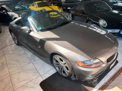 Usata BMW Z4 192 CV (141 kW) 2003 Grigio Cabrio