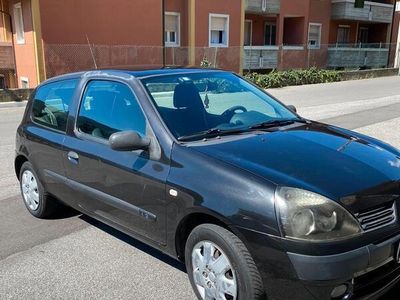 Renault Clio II