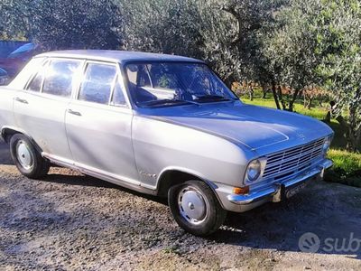 usata Opel Kadett 1.1 L d'epoca 1970 Sedan 4p