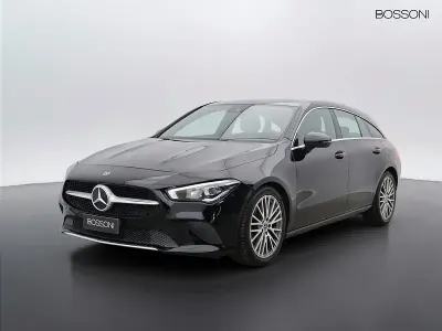 Usata Mercedes CLA200 Shooting Brake 150 CV (110 kW) 2020 Nero Station wagon