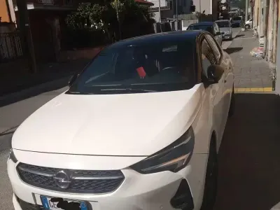 Usata Opel Corsa 50 CV (36 kW) 2021 Bianco Utilitaria