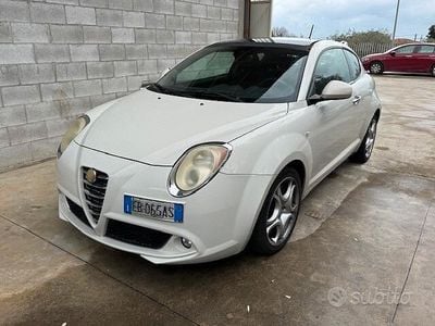 Usata Alfa Romeo MiTo Distinctive 120 CV (88 kW) 2010 Bianco Utilitaria