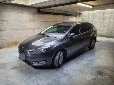 Usata Ford Focus Titanium 120 CV (88 kW) 2016 Station wagon
