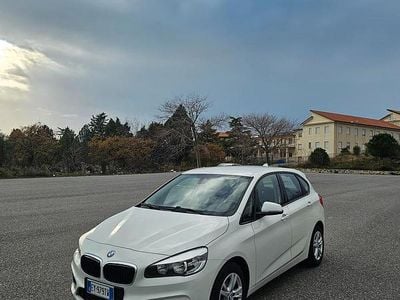 Usata BMW 216 Active Tourer Advantage 115 CV (84 kW) 2016 Bianco Monovolume